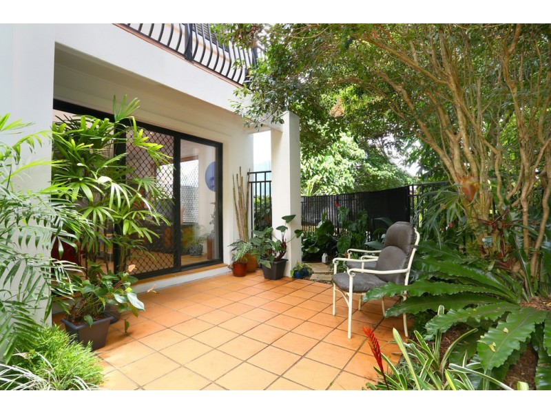 4/3 Elliott Street, Surfers Paradise QLD 4217