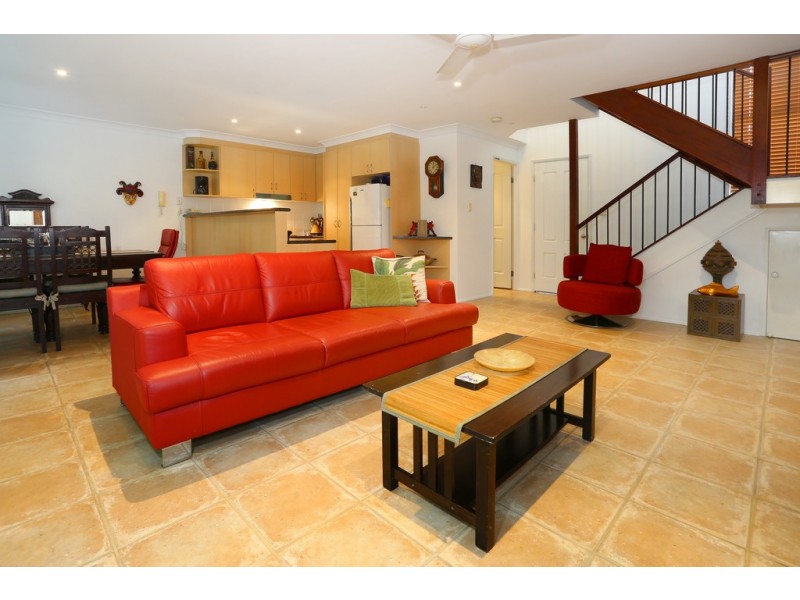 4/3 Elliott Street, Surfers Paradise QLD 4217