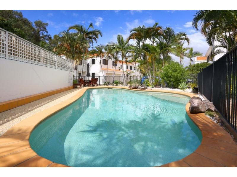 4/3 Elliott Street, Surfers Paradise QLD 4217