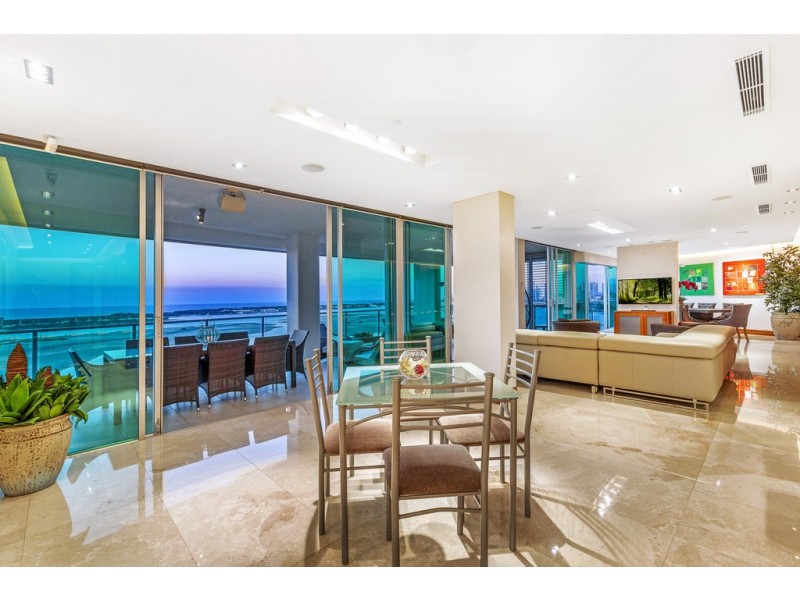 1703/300 ‘Aqua’ Marine Parade, Labrador QLD 4215