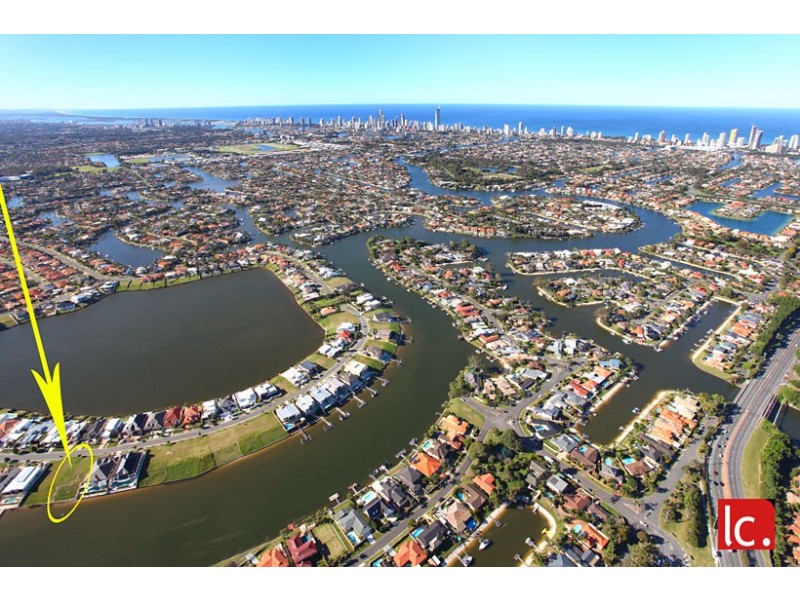 117 Sir Bruce Small Boulevard, Benowa Waters QLD 4217