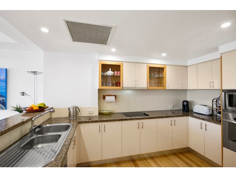 1172/2623 ‘Bel Air’ Gold Coast Highway, Broadbeach QLD 4218