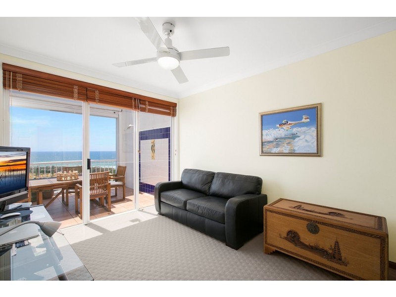 1172/2623 ‘Bel Air’ Gold Coast Highway, Broadbeach QLD 4218