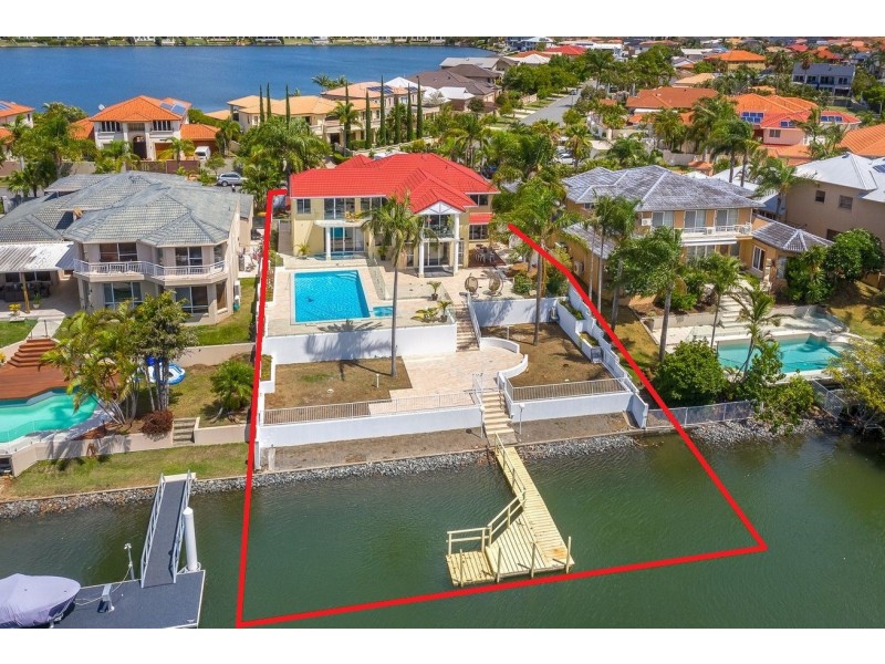 106 Edinburgh Road, Benowa Waters QLD 4217