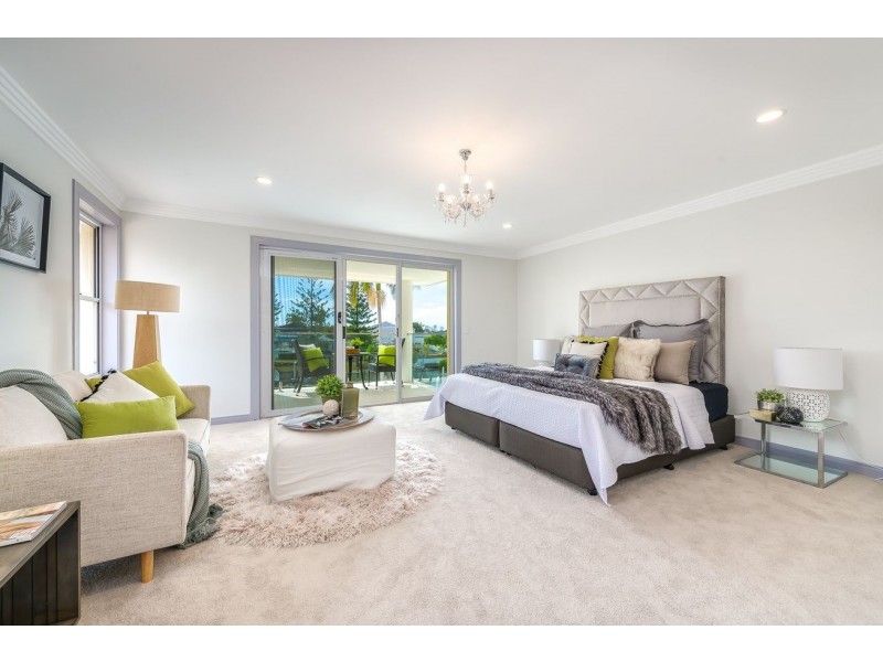 106 Edinburgh Road, Benowa Waters QLD 4217