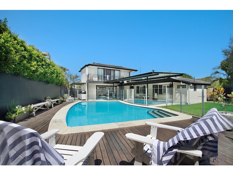 9 Capistrano Court, Southport QLD 4215