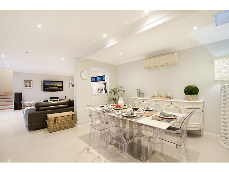 9 Capistrano Court, Southport QLD 4215