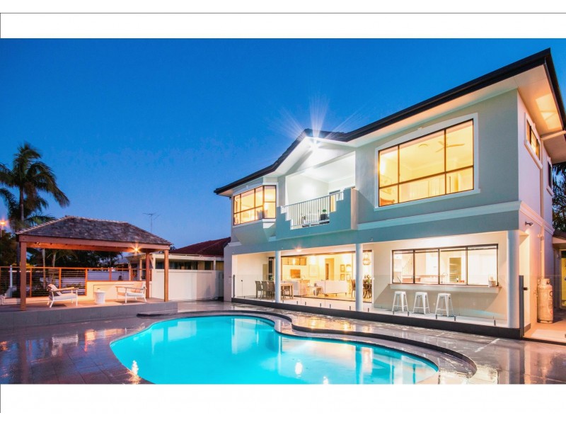 5 Wombat Court, Sorrento QLD 4217