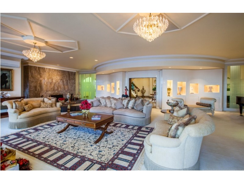 26 Marseille Court, Sorrento QLD 4217
