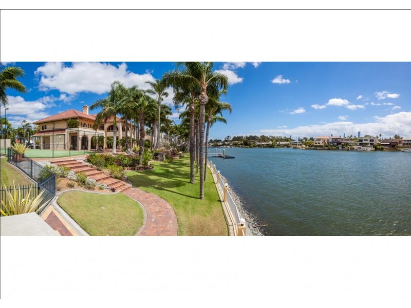 26 Marseille Court, Sorrento QLD 4217