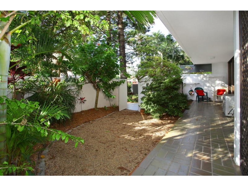3/22 ‘The Grove’ Armrick Avenue, Broadbeach QLD 4218