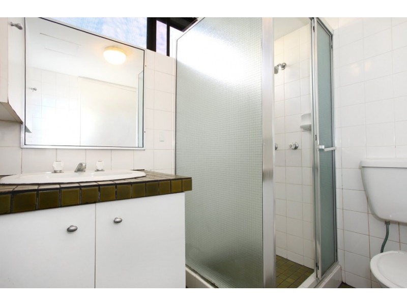 3/22 ‘The Grove’ Armrick Avenue, Broadbeach QLD 4218