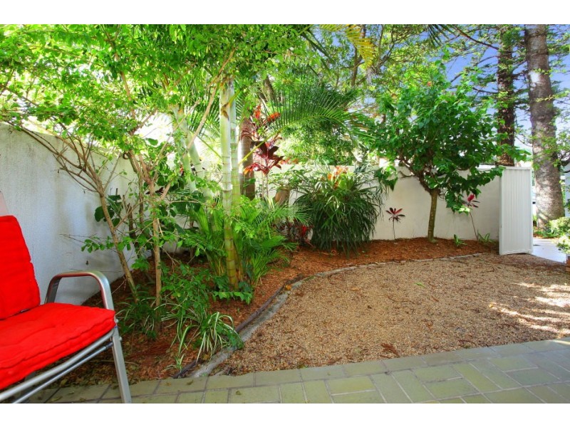 3/22 ‘The Grove’ Armrick Avenue, Broadbeach QLD 4218