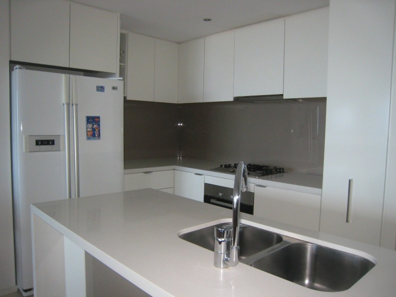 704/14 George Avenue, Broadbeach QLD 4218