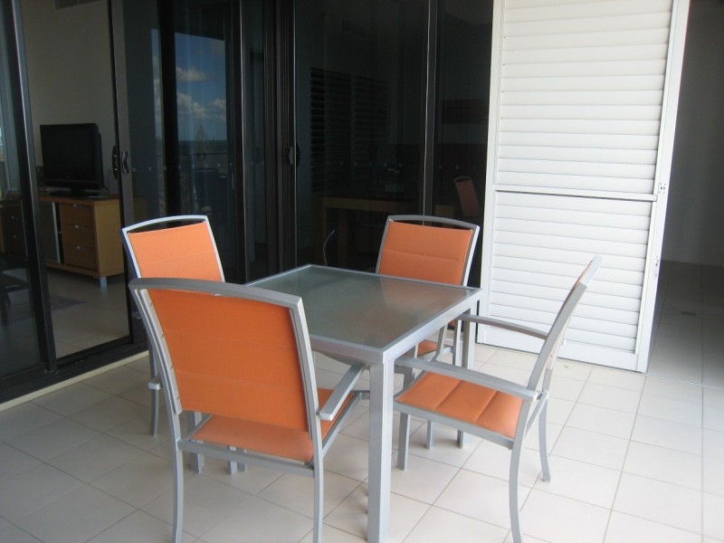 704/14 George Avenue, Broadbeach QLD 4218