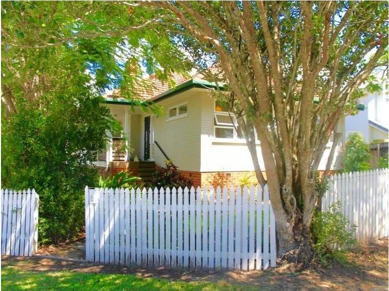 26 Chester Terrace, Southport QLD 4215