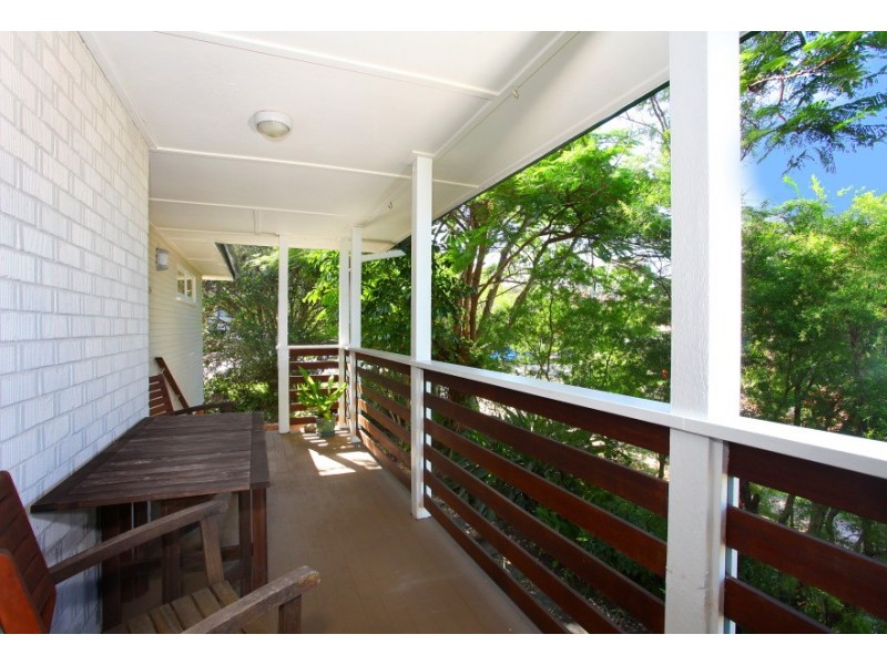 26 Chester Terrace, Southport QLD 4215