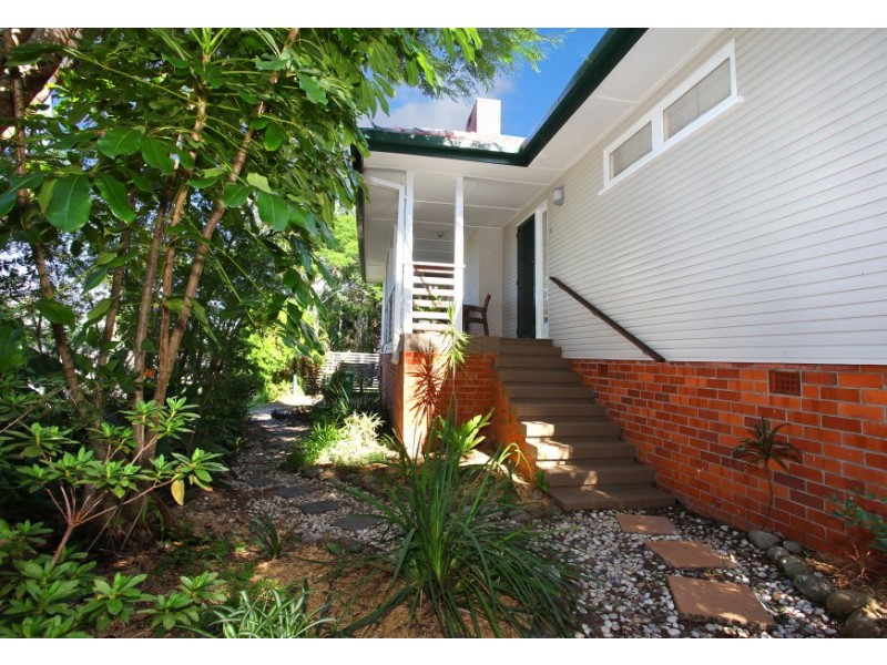 26 Chester Terrace, Southport QLD 4215