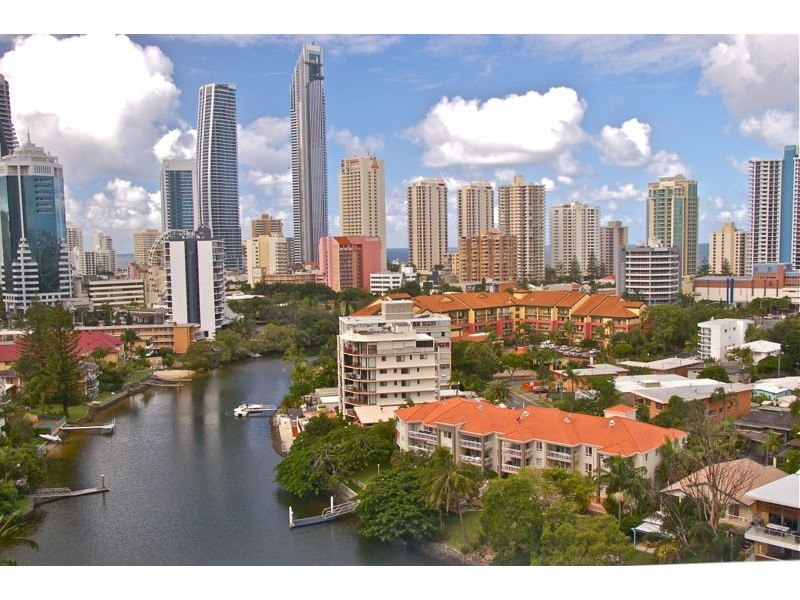 7 Mallana Street, Surfers Paradise QLD 4217