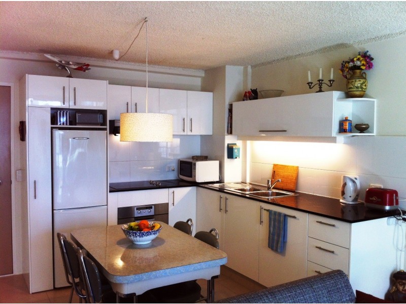 404/2 ‘Gold Coast Central’ Barney Street, Southport QLD 4215