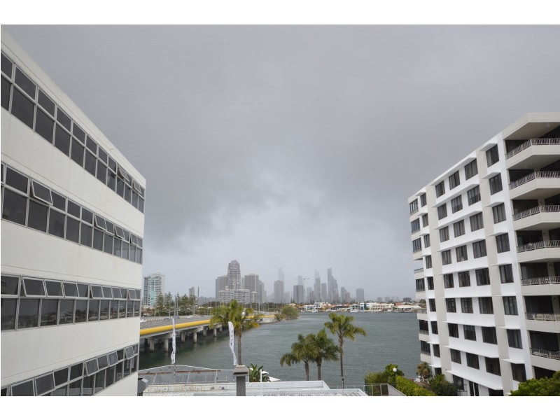 404/2 ‘Gold Coast Central’ Barney Street, Southport QLD 4215