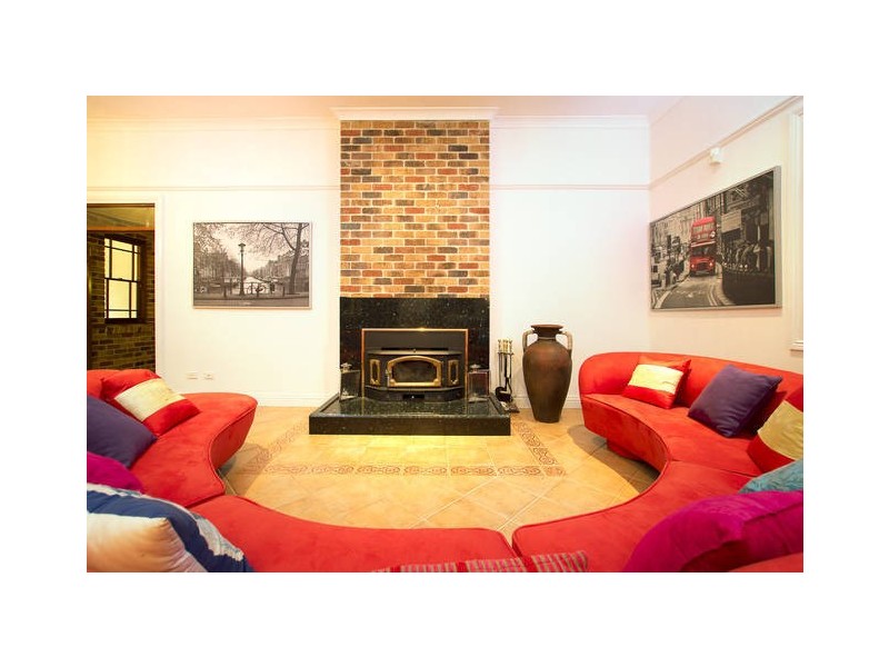 52 Parkway Drive, Advancetown QLD 4211