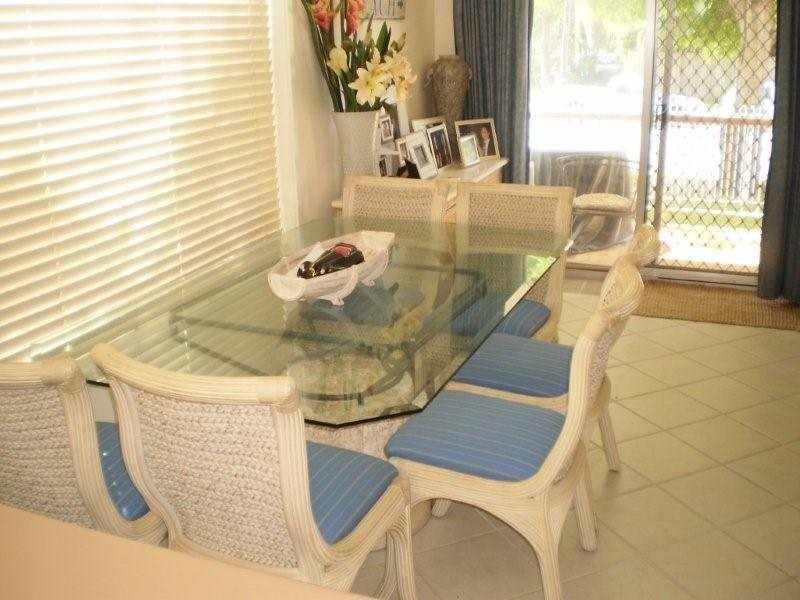 4/141 Surf Parade, Broadbeach QLD 4218