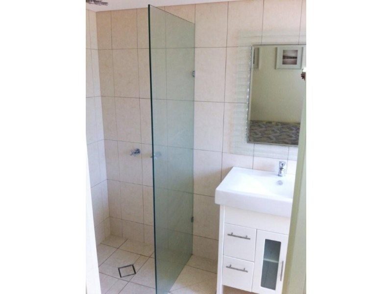 4/141 Surf Parade, Broadbeach QLD 4218