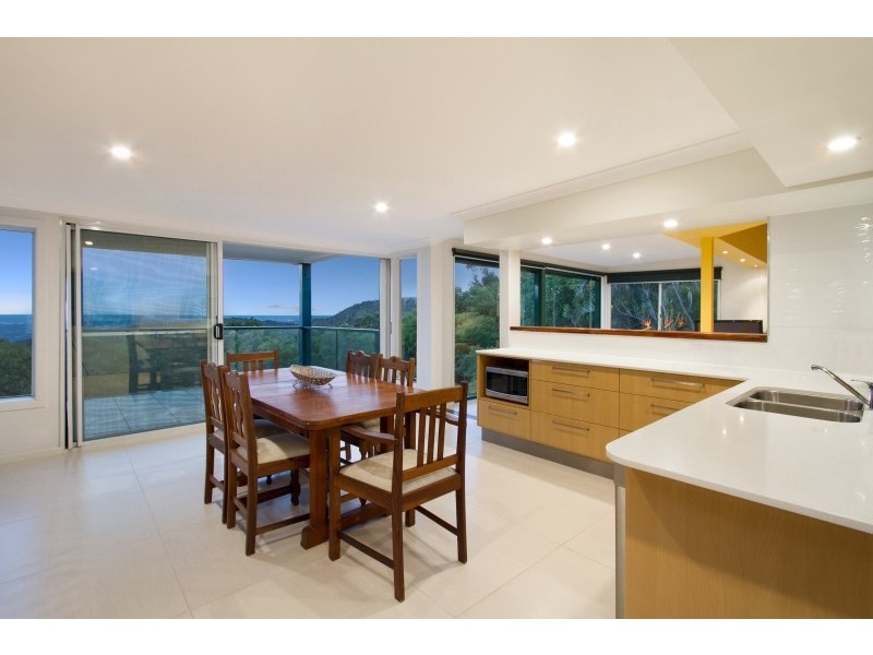 16 Erebus Court, Tamborine Mountain QLD 4272