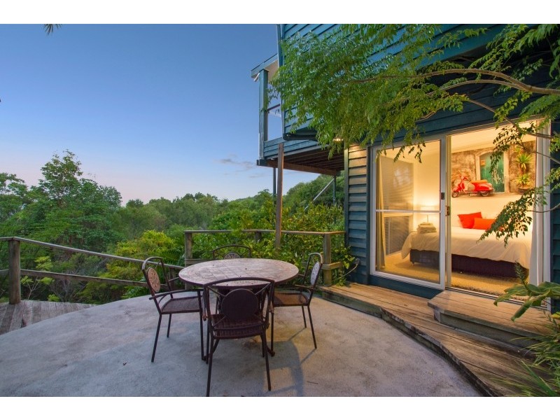 16 Erebus Court, Tamborine Mountain QLD 4272