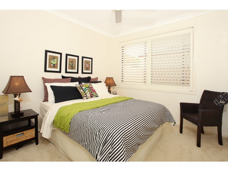 13 Renate Way, Benowa Waters QLD 4217