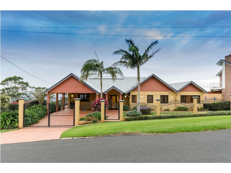 24 Paradise Drive, Eagle Heights QLD 4271