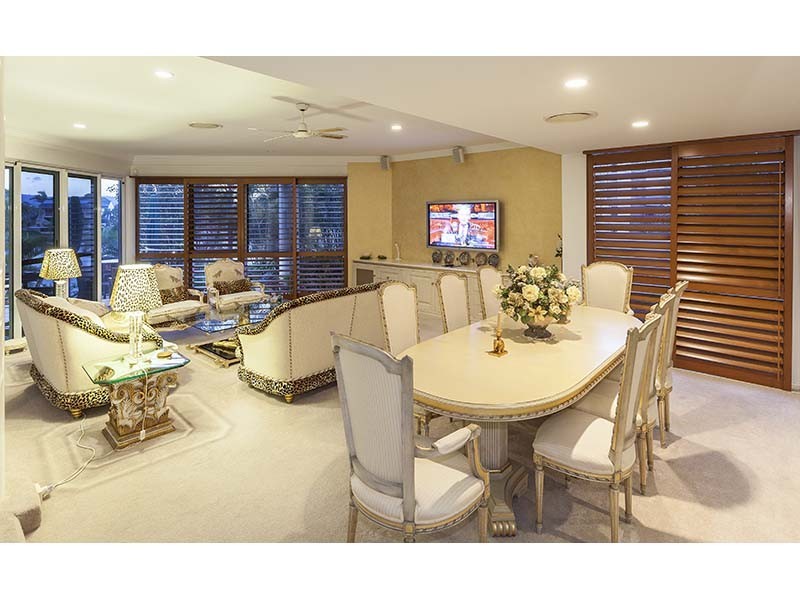 26 Cabana Boulevard, Benowa Waters QLD 4217