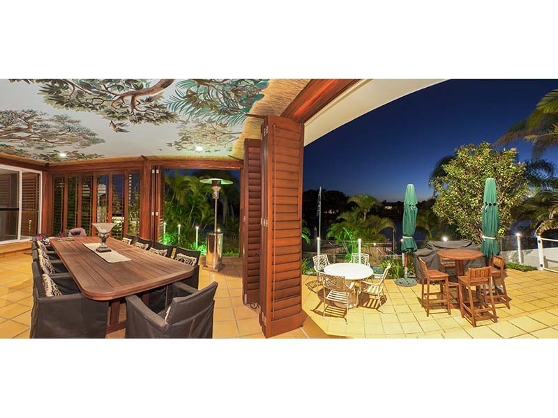 26 Cabana Boulevard, Benowa Waters QLD 4217