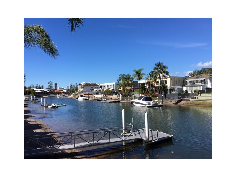 1/3 Pisa Court, Surfers Paradise QLD 4217