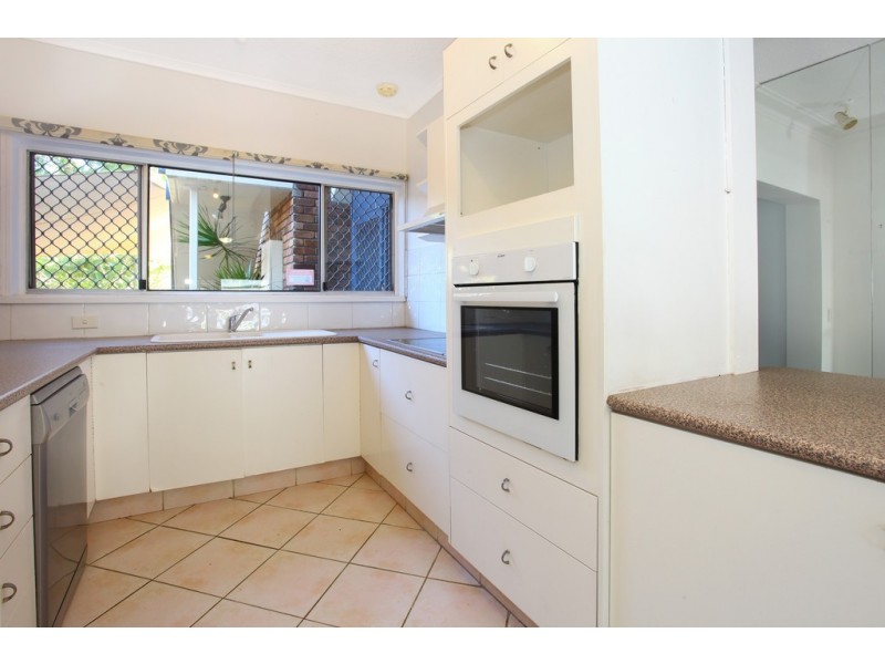 1/3 Pisa Court, Surfers Paradise QLD 4217