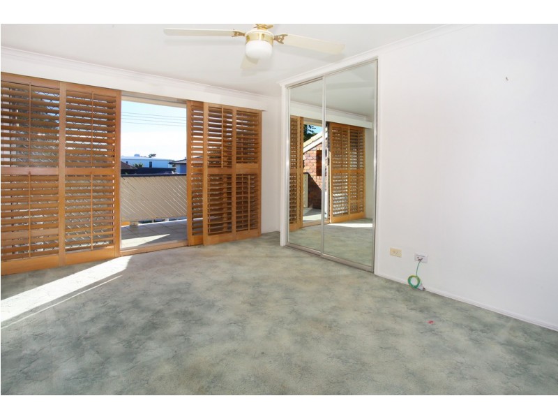 1/3 Pisa Court, Surfers Paradise QLD 4217