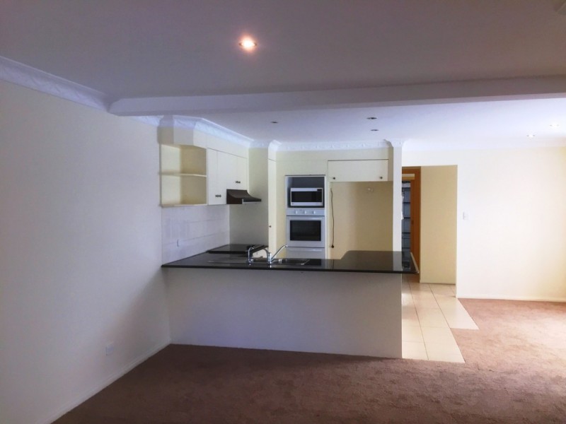 1/18 Paradise Island, Surfers Paradise QLD 4217