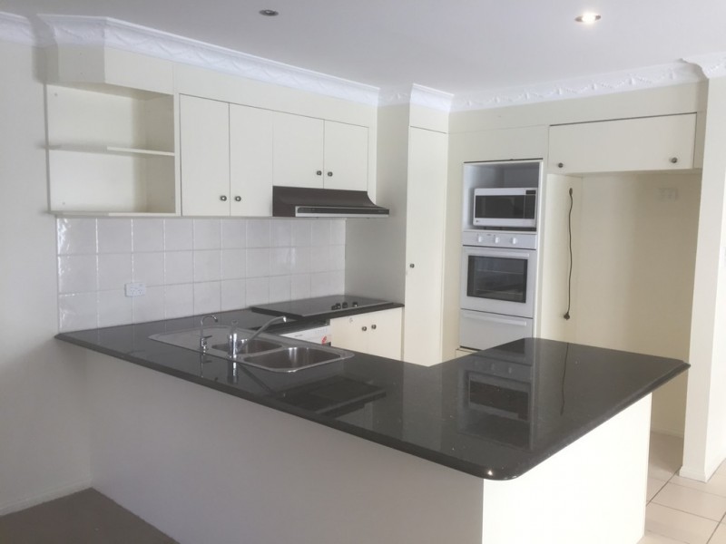 1/18 Paradise Island, Surfers Paradise QLD 4217