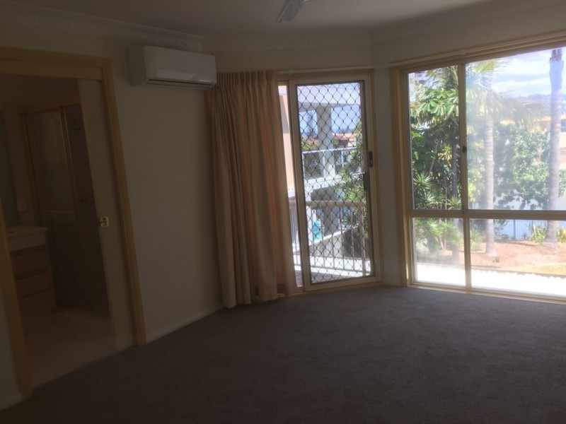 1/18 Paradise Island, Surfers Paradise QLD 4217