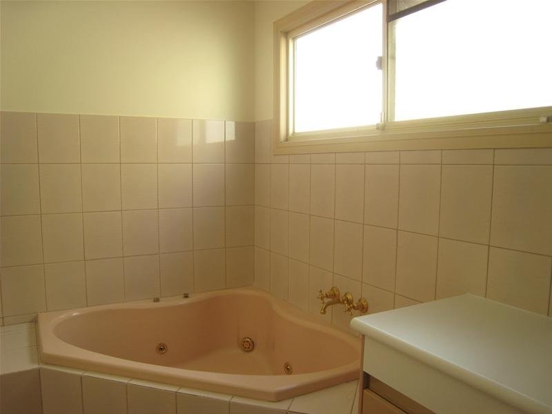 1/18 Paradise Island, Surfers Paradise QLD 4217
