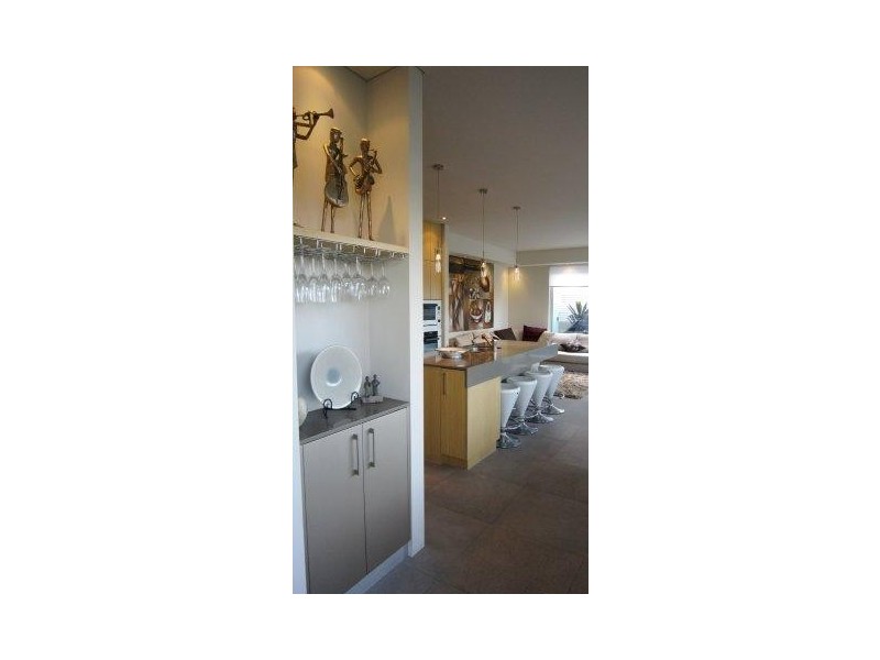 1/12 Oak Avenue, Surfers Paradise QLD 4217