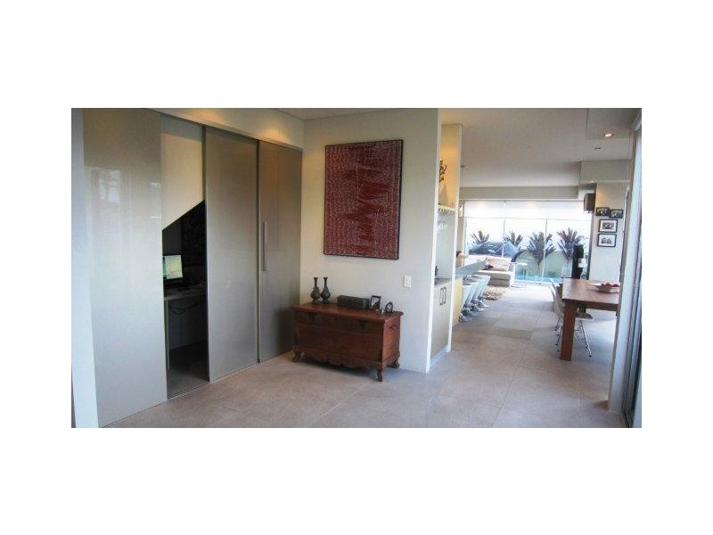 1/12 Oak Avenue, Surfers Paradise QLD 4217