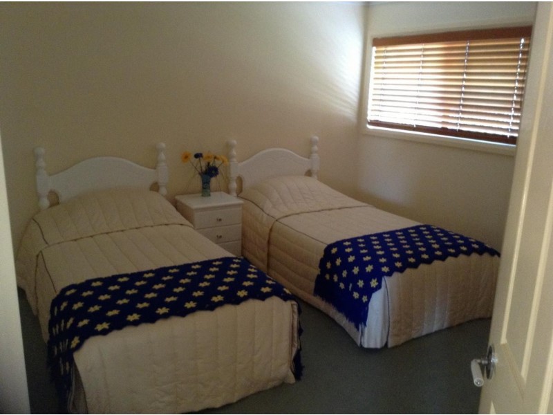 140/40 Surfers Waters Estate, Southport QLD 4215