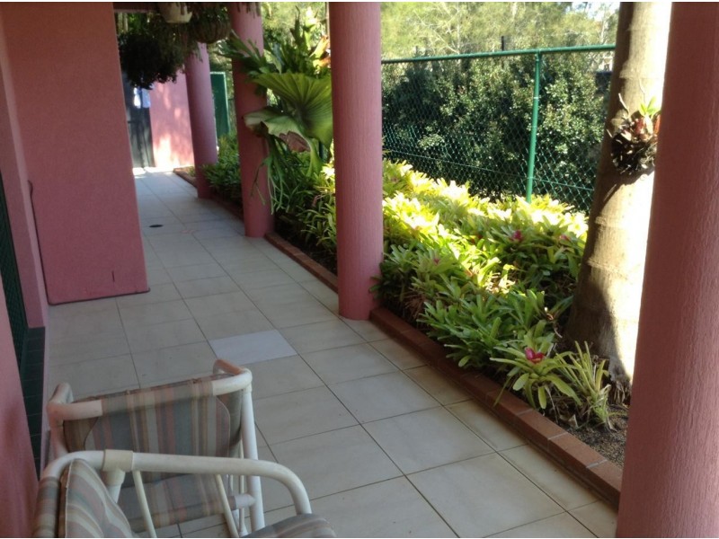 140/40 Surfers Waters Estate, Southport QLD 4215