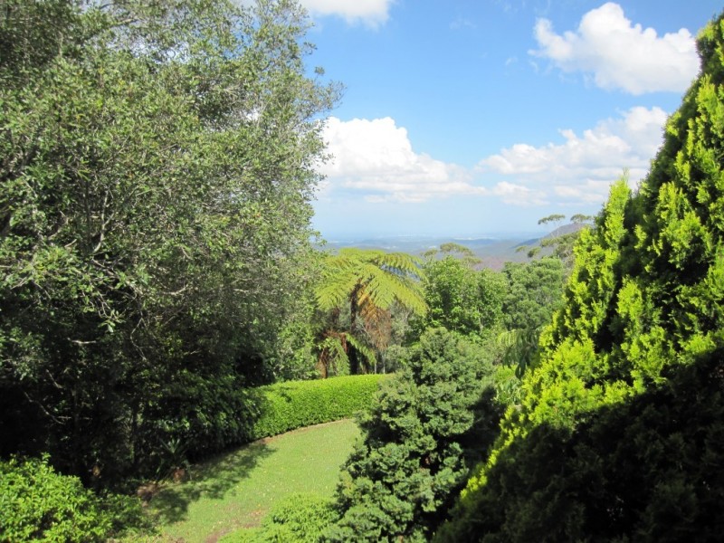 83 Bateke Road, Tamborine Mountain QLD 4272