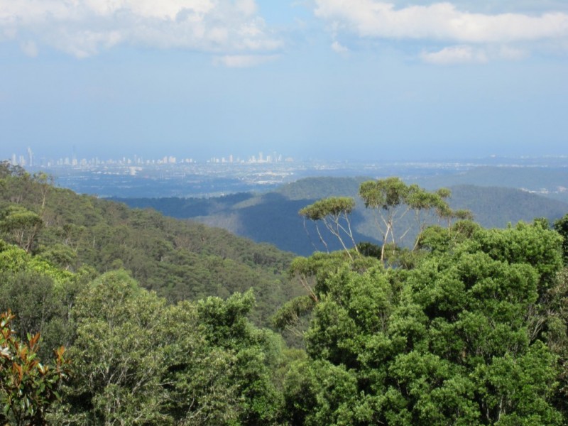 83 Bateke Road, Tamborine Mountain QLD 4272