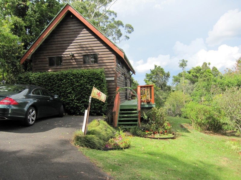 83 Bateke Road, Tamborine Mountain QLD 4272