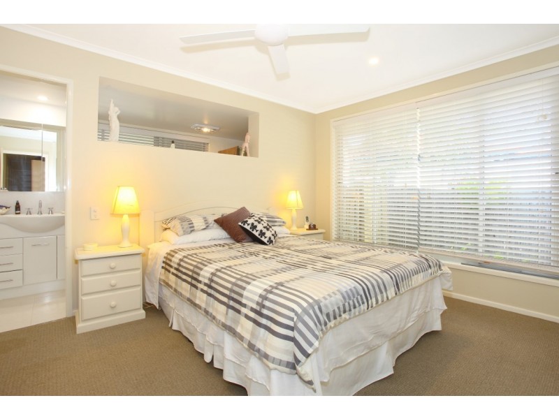 11 Capistrano Court, Southport QLD 4215