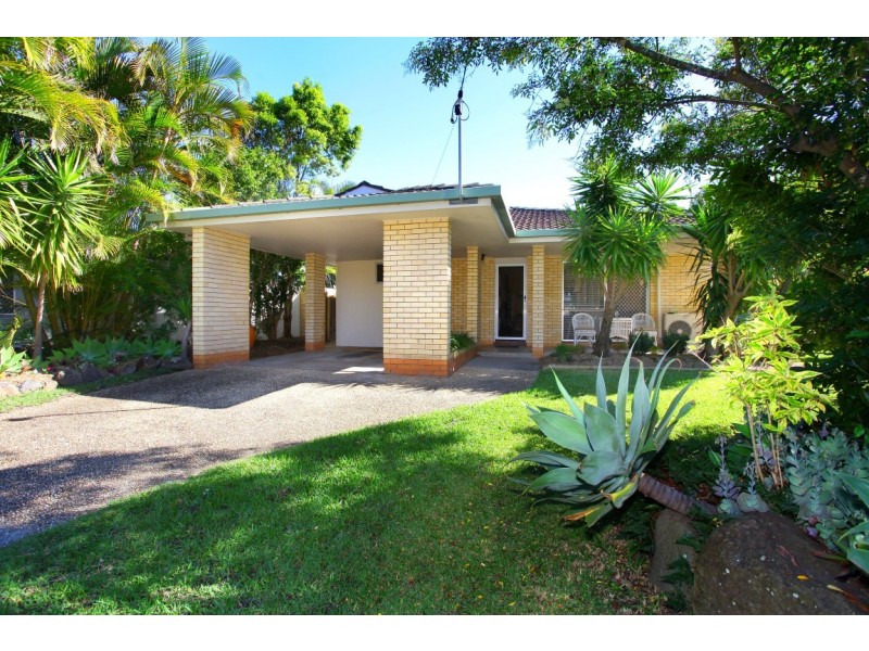 11 Capistrano Court, Southport QLD 4215